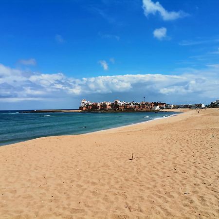 Grand Appartement Vue Golf A 2 Min De La Plage Бузніка Екстер'єр фото