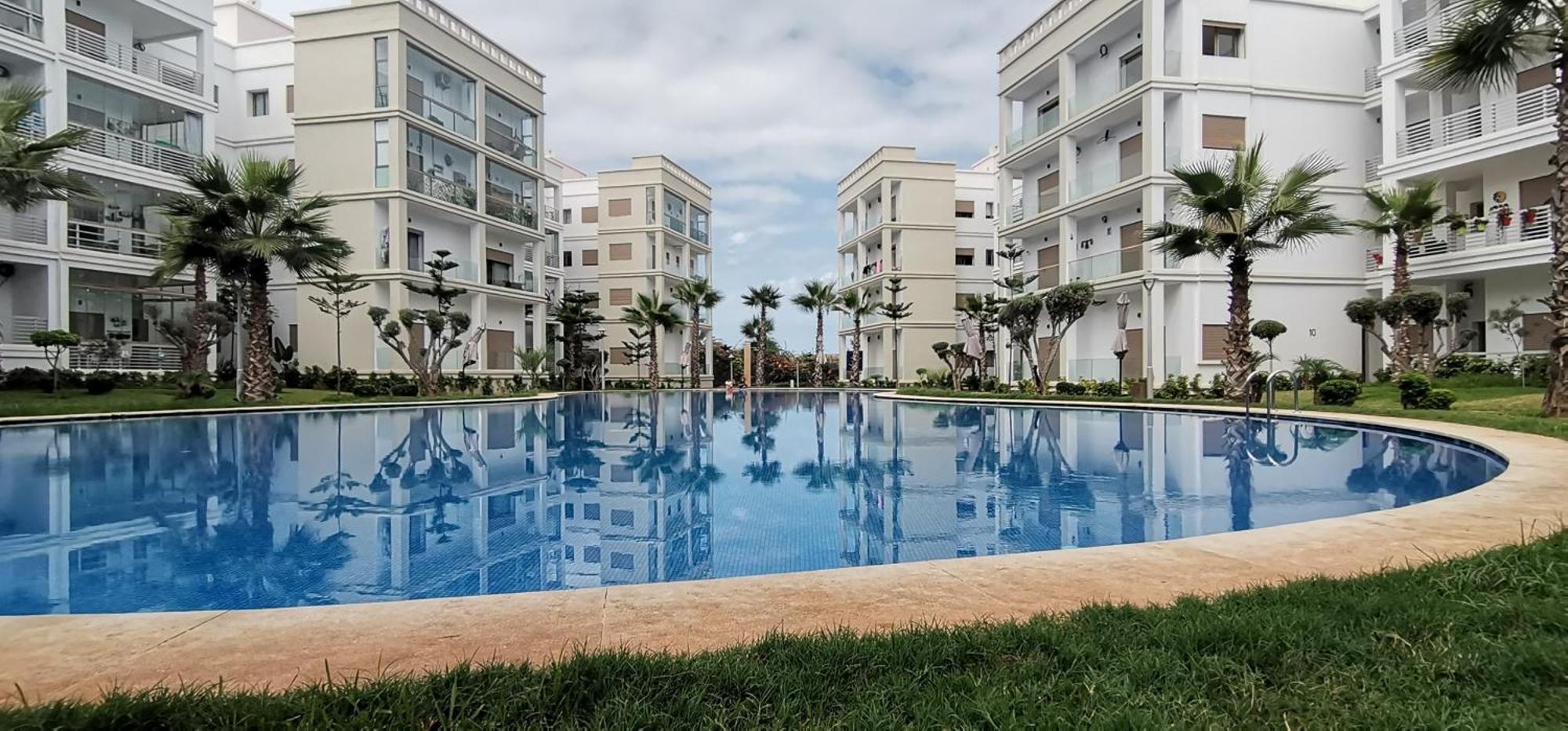 Grand Appartement Vue Golf A 2 Min De La Plage Бузніка Екстер'єр фото